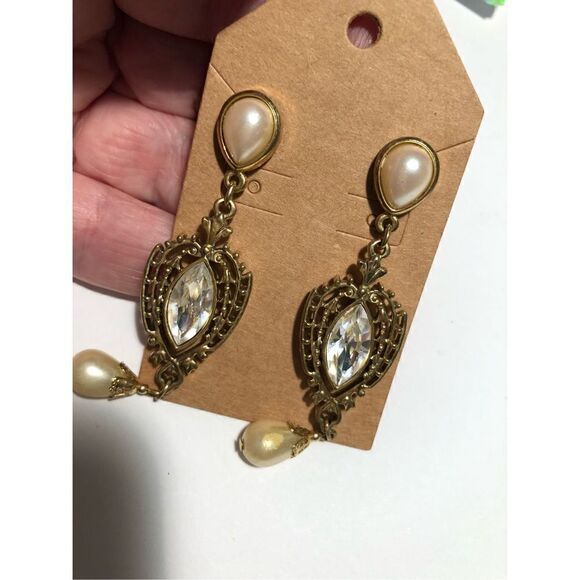 Vintage 1928 Faux Crystal & Pearl Earrings - Picture 4 of 5